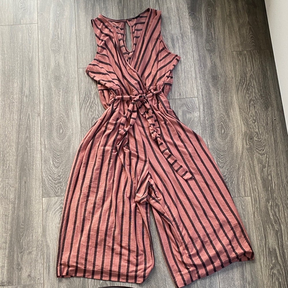 Torrid - Muted Pink & Black Striped Belted Jumpsuit - Size 4X